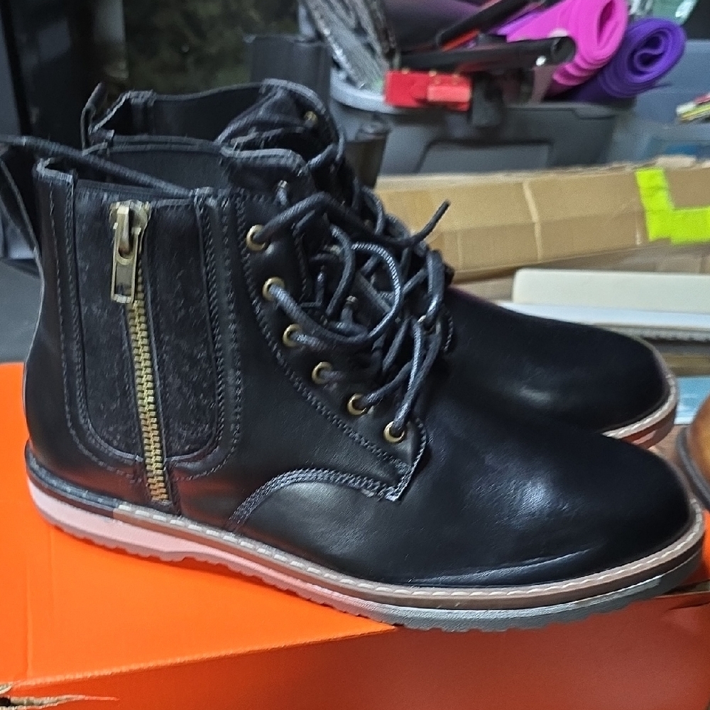 Men's Black Leather Lace-Up Boots with Zipper